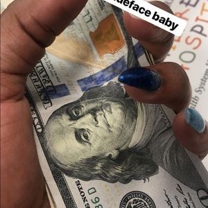 Meet your Posher, Nyla